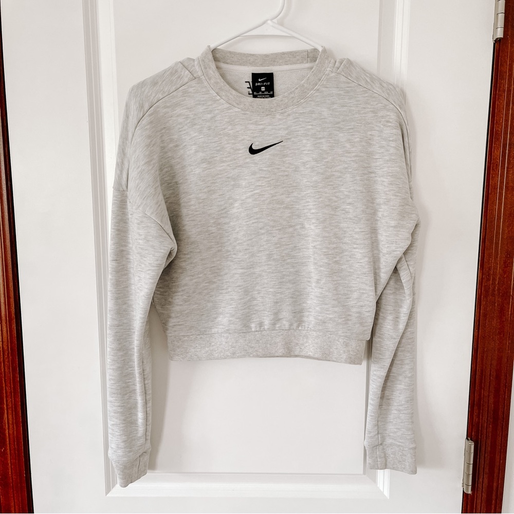 Nike Cut-Out-Back Long-Sleeve Shirt